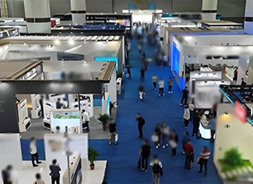 曲麻莱县展览会